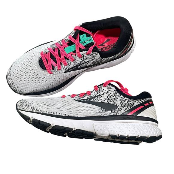 Brooks Women's Ghost 11 Road Running Sneakers in Grey Black Pink Size 9.5 - Picture 1 of 15